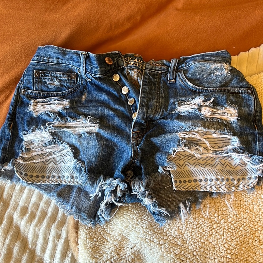 Size 6 American Eagle jean shorts